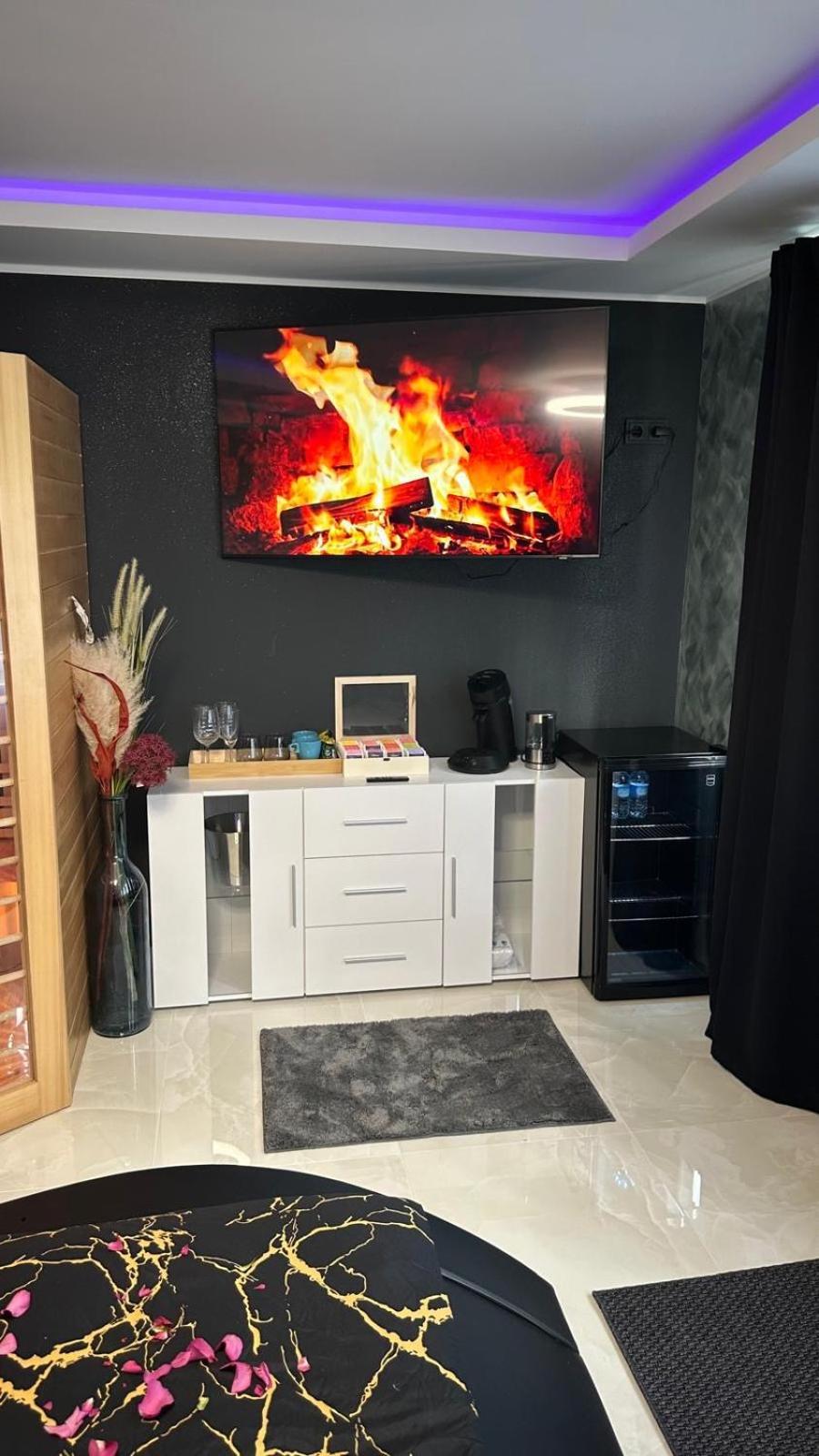 Ferienwohnung Spa Delluxe Есен Екстериор снимка